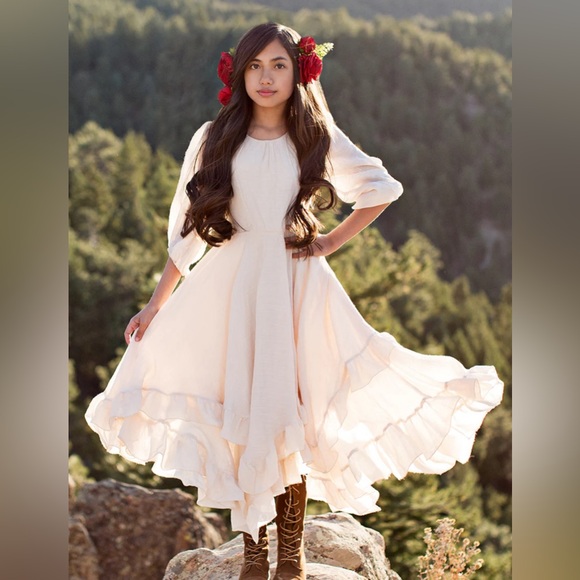 RAELYNNE DRESS IN ECRU - Picture 2 of 9